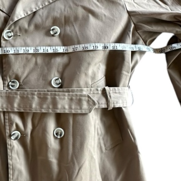 Clipper Mist Vintage Trench Coat • Khaki • Removable Fur Interior • Size 46 Reg. - Picture 7 of 8